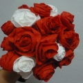 Букет червоних троянд