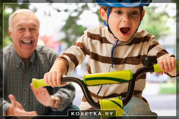 Зараз в дитинстві кожної дитини є велосипед, цей вид транспорту не можна розглядати як просту іграшку, адже крім приємного проведення часу, він несе ще масу корисних навичок для малюка
